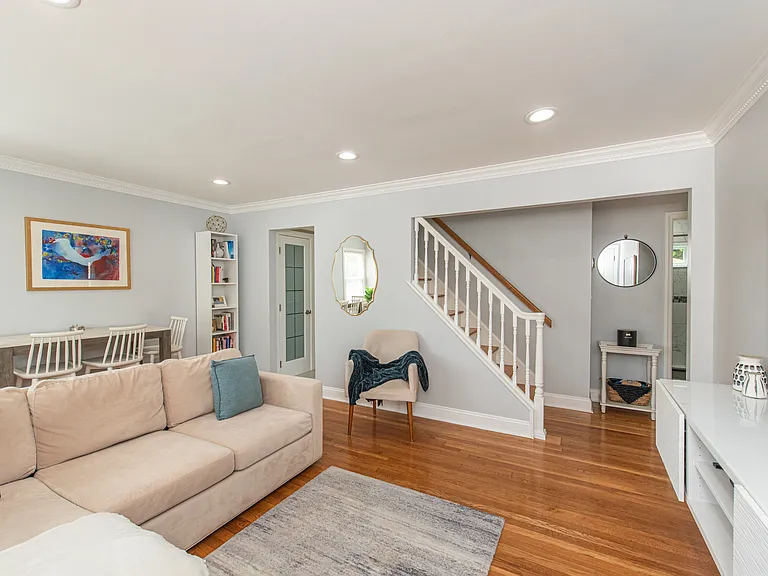 167 Beverly Hill Rd — Photo 3