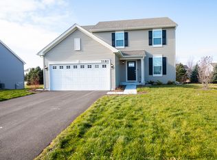 2124 Tremont Ave, Yorkville, IL 60560