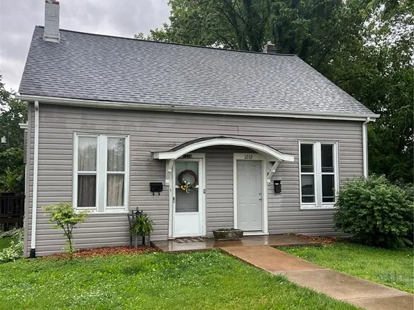 1214 Lebanon Ave, Belleville, IL 62221