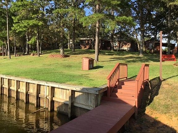 4th image of 432 S County Road 4837