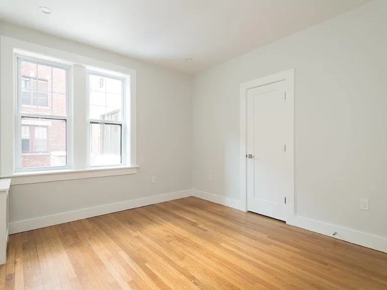 19A Forest St #26 — Photo 6