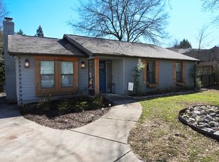 11305 Misty Valley Ct, Charlotte, NC 28226