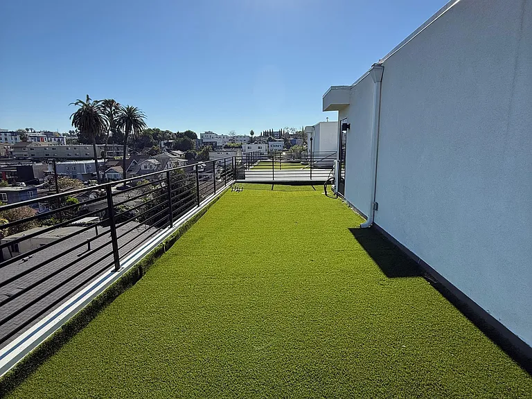 222 N Coronado St #222 — Photo 37