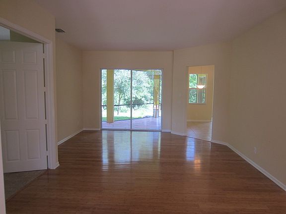 3rd image of 3611 Golden Gate Blvd E