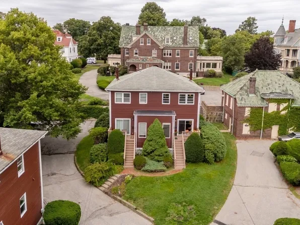 43 Ocean Ave, Lynn, MA 01902