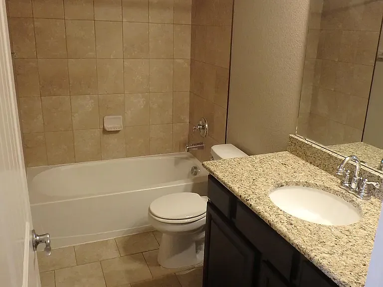 10813 Rowley Dr — Photo 19