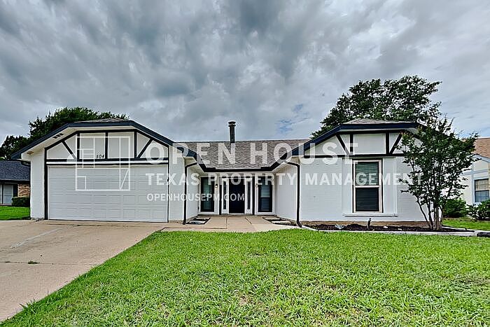 1st image of 504 Heritage Hill Dr