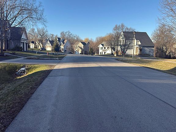 4th image of 2005 Red Barn Rd
