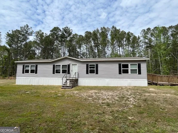 26 Ebenezer Church Rd, Swainsboro, GA 30401