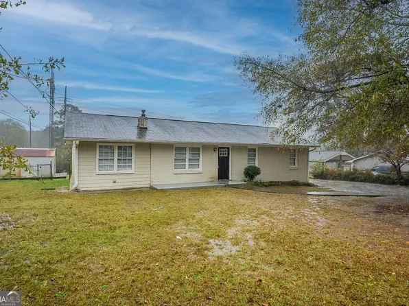 1496 E Highpoint Dr, Douglasville, GA 30134