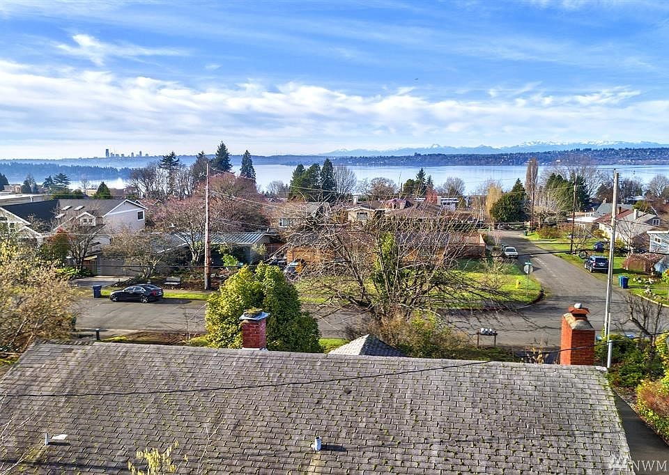 1st image of 6422 106th Ave NE