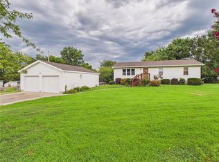 205 NW 21st Rd, Warrensburg, MO 64093