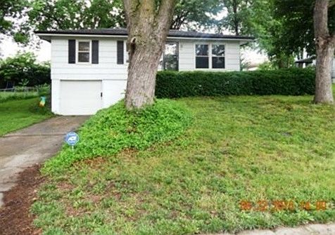 1st image of 618 NW Village Dr