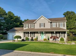 51020 Ashley Dr, Granger, IN 46530