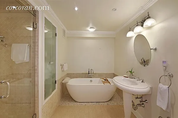 Rented by Corcoran | media 32