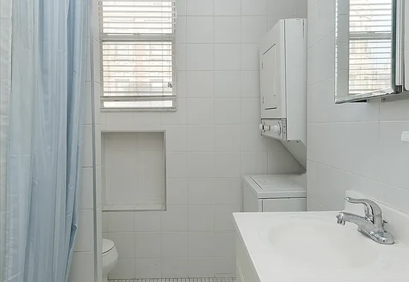 Rented by Demsker Realty | media 15