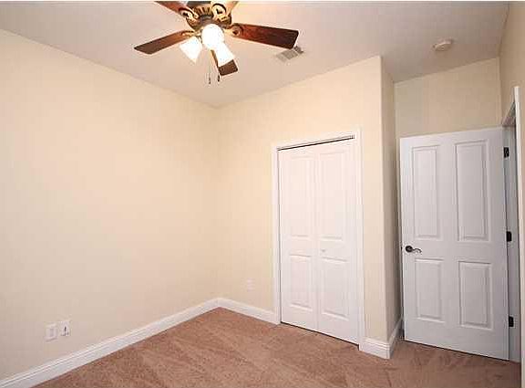 3rd image of 410 E 19th St