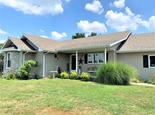 4424 S 170th Rd, Bolivar, MO 65613