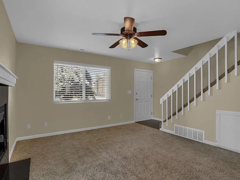 2488 Washo Cir — Photo 9