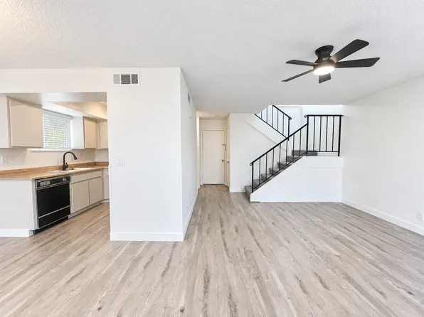 4346 Caliente St, Las Vegas, NV 89119
