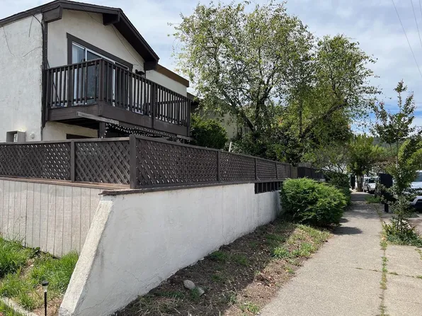 755 Benicia Dr APT 1, Santa Rosa, CA 95409