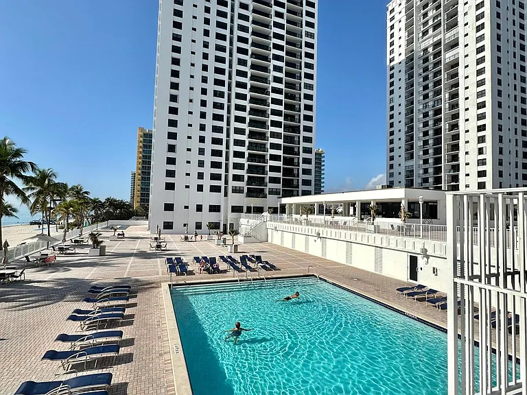 2401 S Ocean Dr #707 — Photo 4