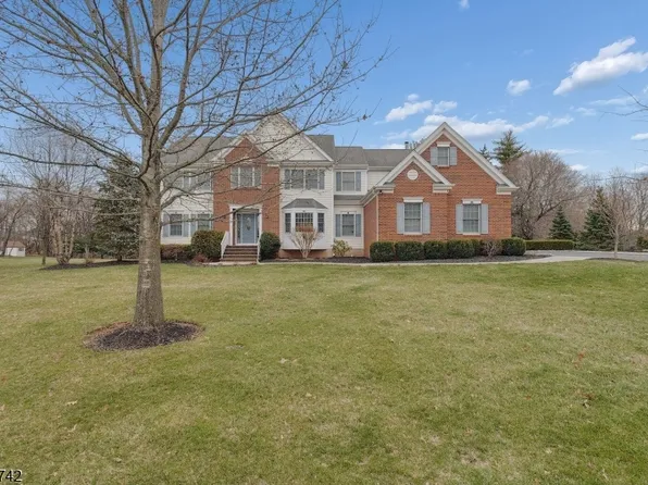 11 Petrik Farm Rd, Hillsborough Twp., NJ 08844