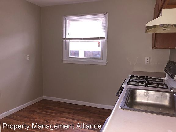 5th image of 1503 Meadowbrook Dr #1