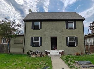 630 McKinley St, Gary, IN 46404