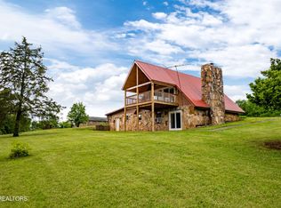1222 Mini Huskey Rd, Maryville, TN 37801