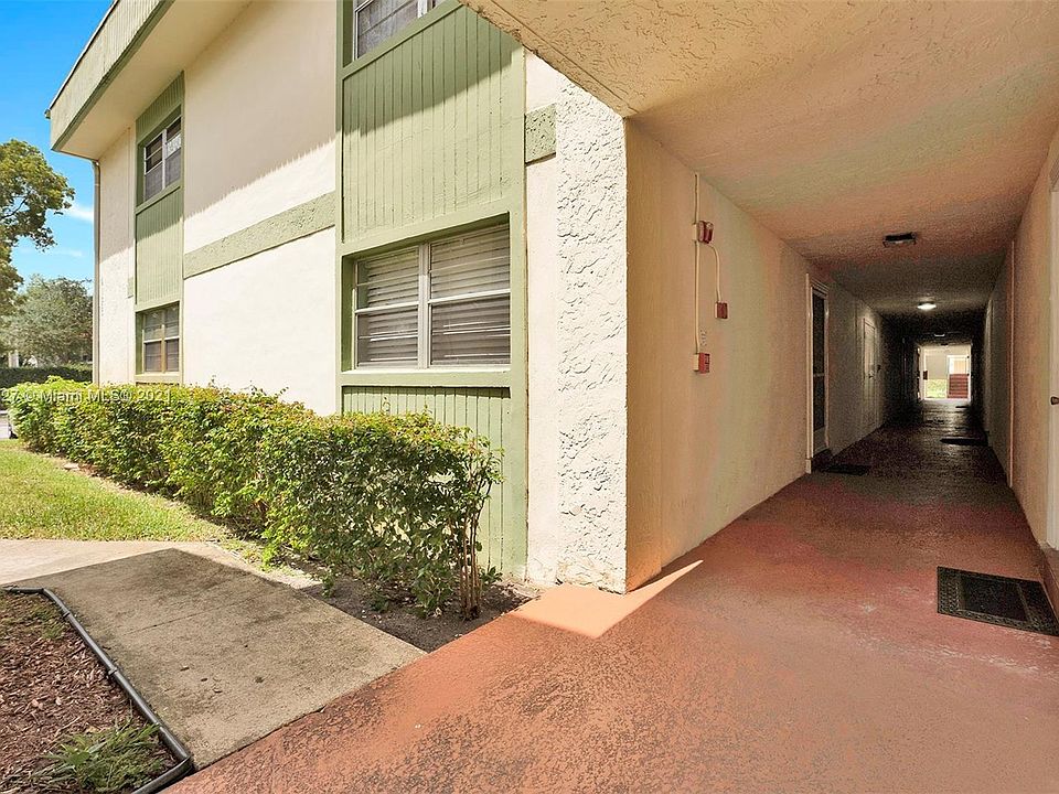 1st image of 4135 NW 88th Ave APT 107