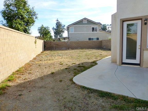 5th image of 16682 San Jacinto Ave