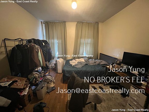 5th image of 360 Riverway #368-17