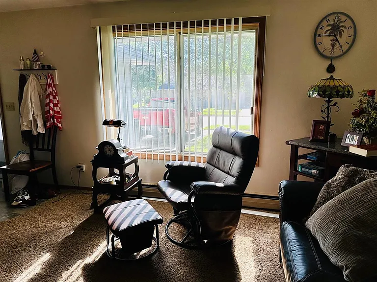 415 Arthur Ct #1 — Photo 9