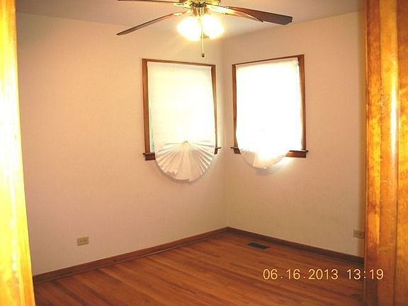 4th image of 15630 Ellis Ave