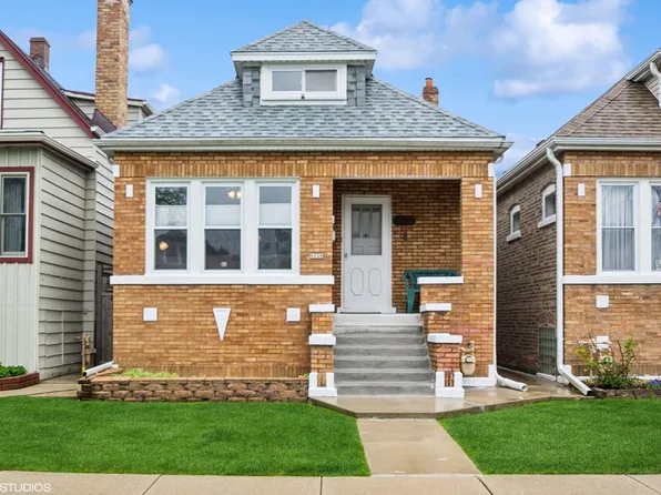6239 W Berenice Ave, Chicago, IL 60634