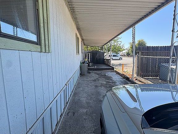 4th image of 2340 Sanguinetti Ln #36