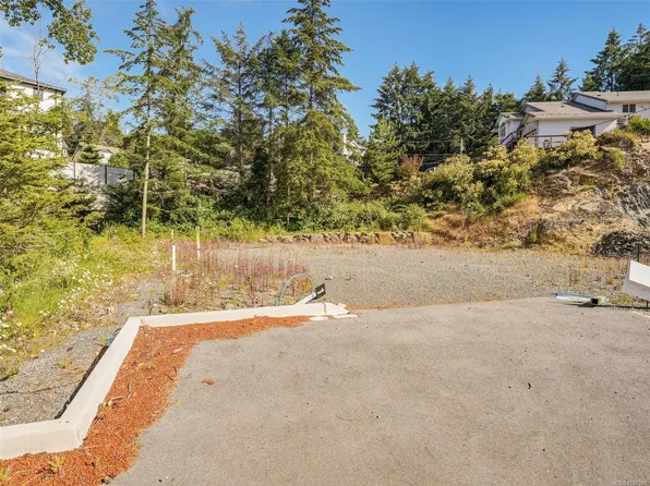 2175 Yucca Pl, Langford, BC V9B 6C4