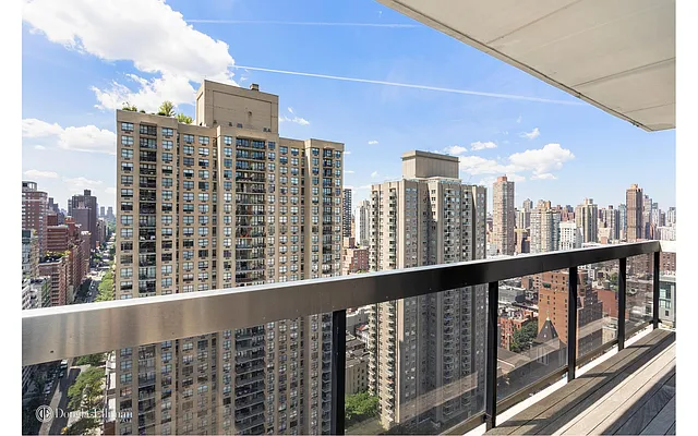 Rented by Douglas Elliman | media 30