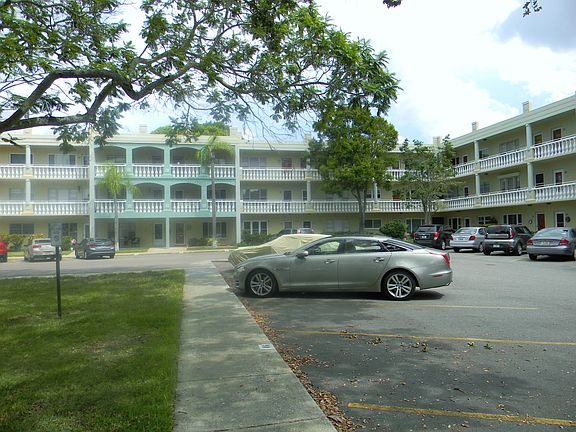 2nd image of 2330 Ecuadorian Way APT 42