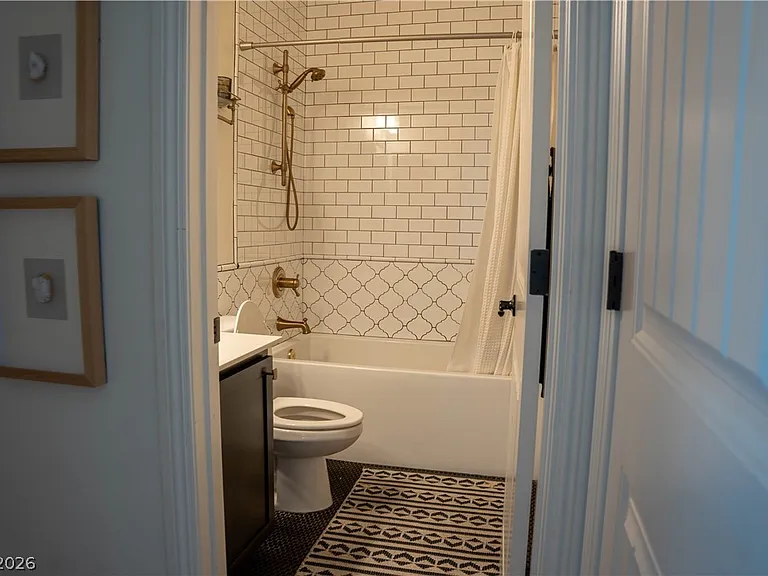 520 Hunter Flat St — Photo 17