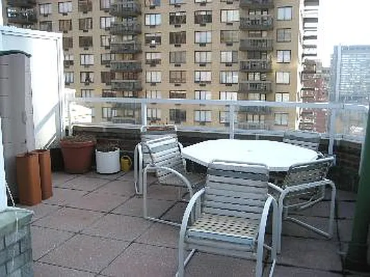 Sold by Corcoran | media 15