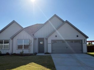 4219 Cornerstone Cir, Granbury, TX 76048
