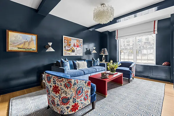 Rented by Compass | media 10