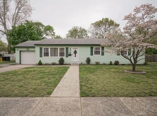 107 Walnut Ave, Lindenwold, NJ 08021