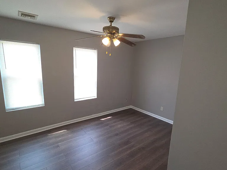 605 Ridge St #6 — Photo 5