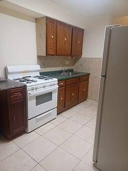 2nd image of 156-00 78th St