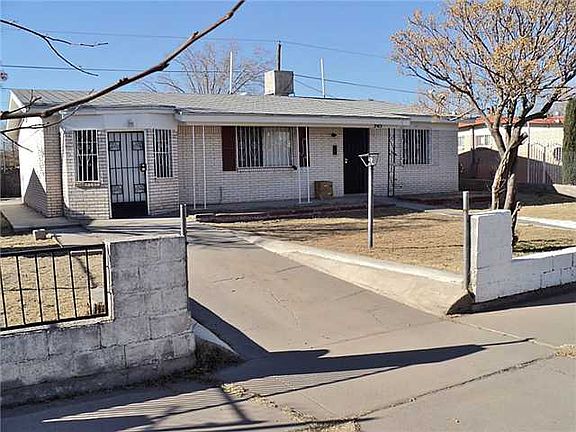 2nd image of 305 Mariana Cir