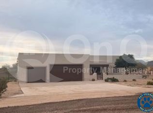 934 E Carlise Rd, Phoenix, AZ 85086