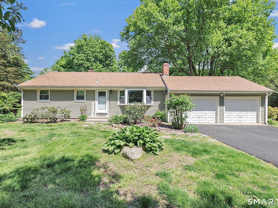 1st image of 606 Booth Hill Road